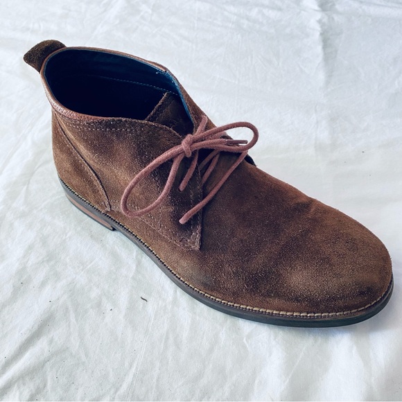 COLE HAAN Men\'s Ogden Stitch Chukka Boots Brown Suede Leather Laces Oxfords